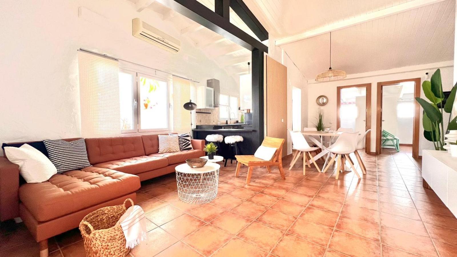 Oasis Beach Holiday Home With Jacuzzi Playa del Ingles  Exterior photo
