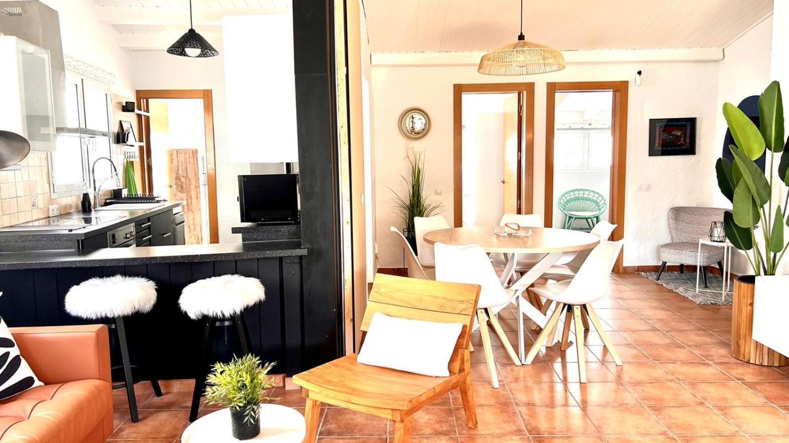 Oasis Beach Holiday Home With Jacuzzi Playa del Ingles  Exterior photo